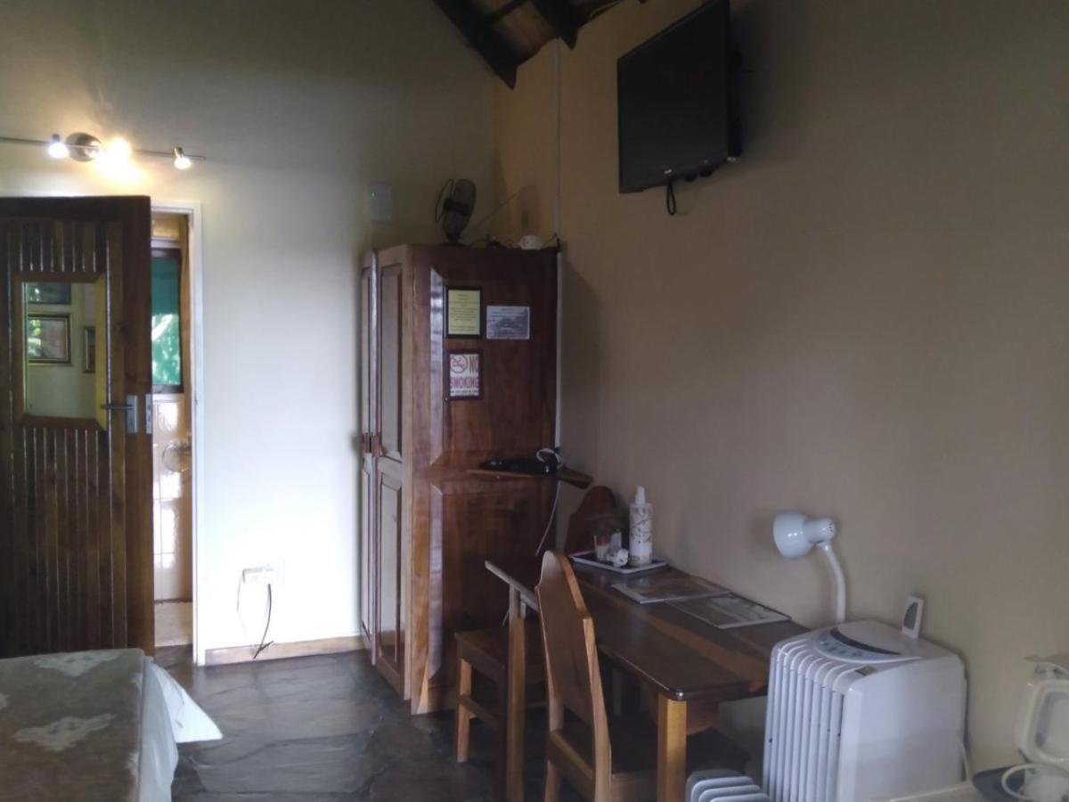 Caprivi River Lodge Катима-Мулило Экстерьер фото